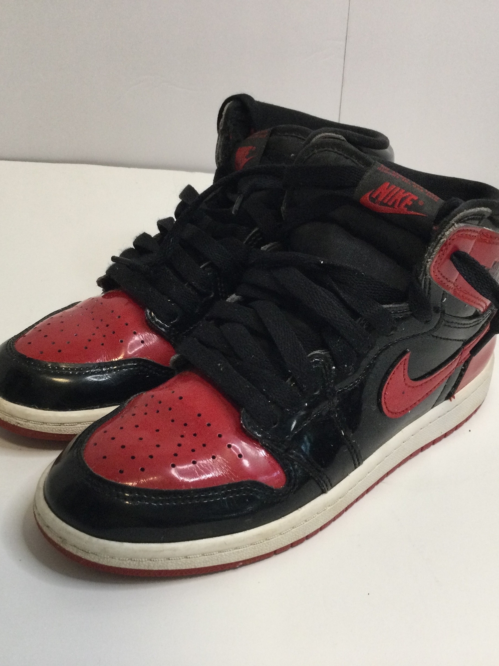 Nike Kids' High-Top Basketball Sneakers - Black/Red